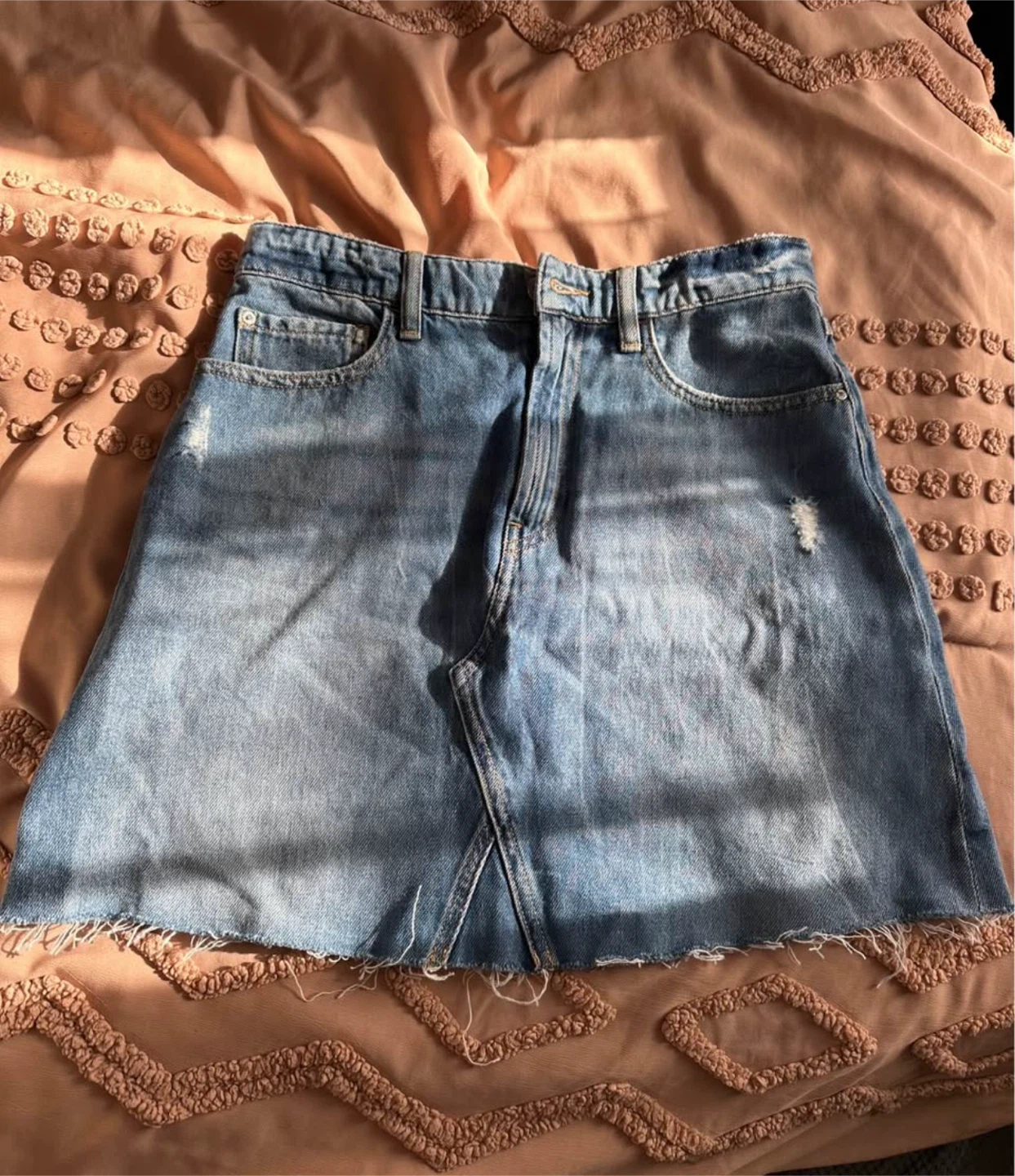 GUESS Denim Mini Skirt Size 28