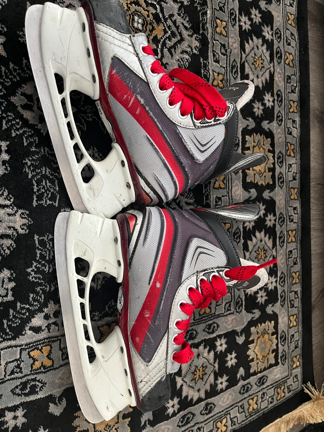 Bauer Youth Hockey Skates Size 2.5 - photo 3