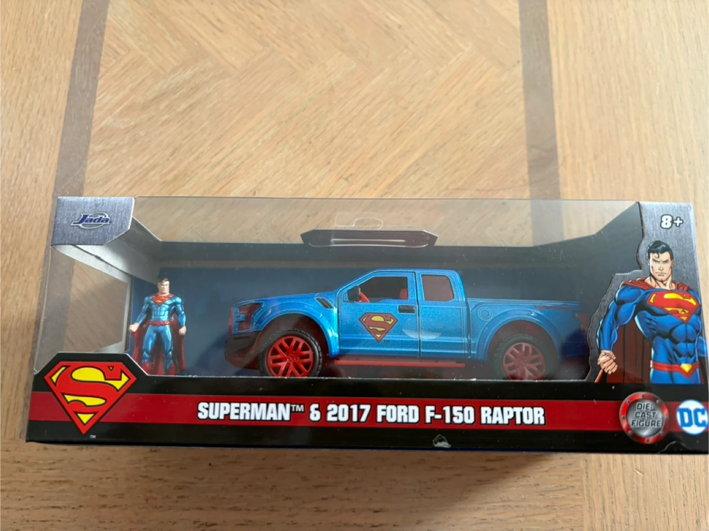 Superman 6 2017 Ford F-150 Raptor Die-Cast Truck with Figure