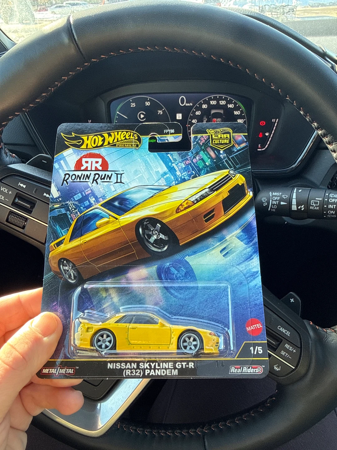 Hot Wheels Premium Nissan Skyline GT-R (R32) Pandem
