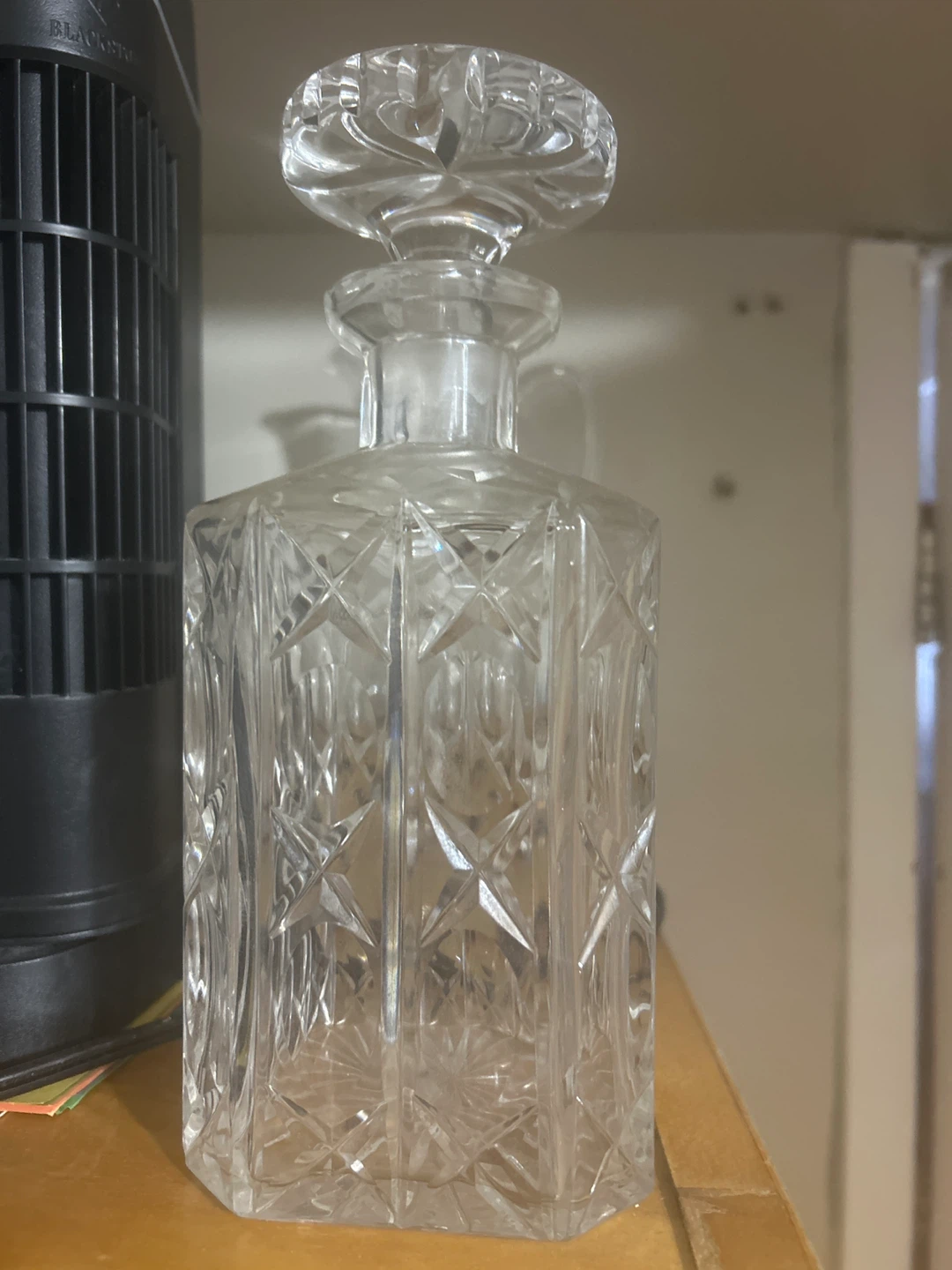 Crystal Glass Decanter with Stopper