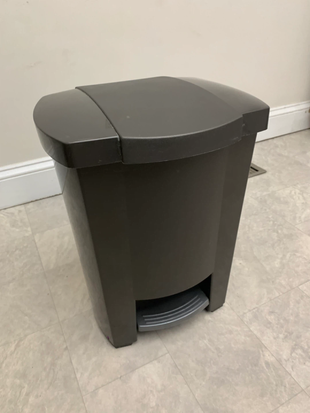 Mini Garbage Can / Trash Bin Grey Step Kitchen Can
