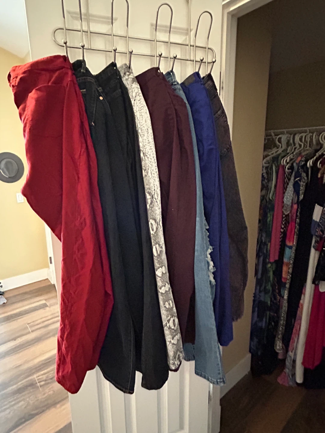 $3.0” each size 10 or 30/32