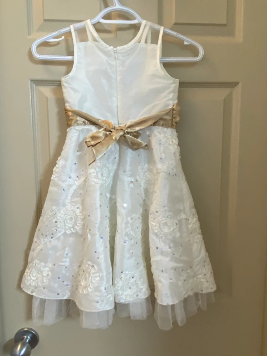 Girl frock in good condition - photo 2