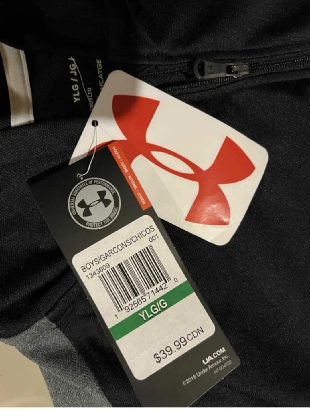 BNWT UnderArmour Boys' Zipped Hoodie - YLG - photo 2