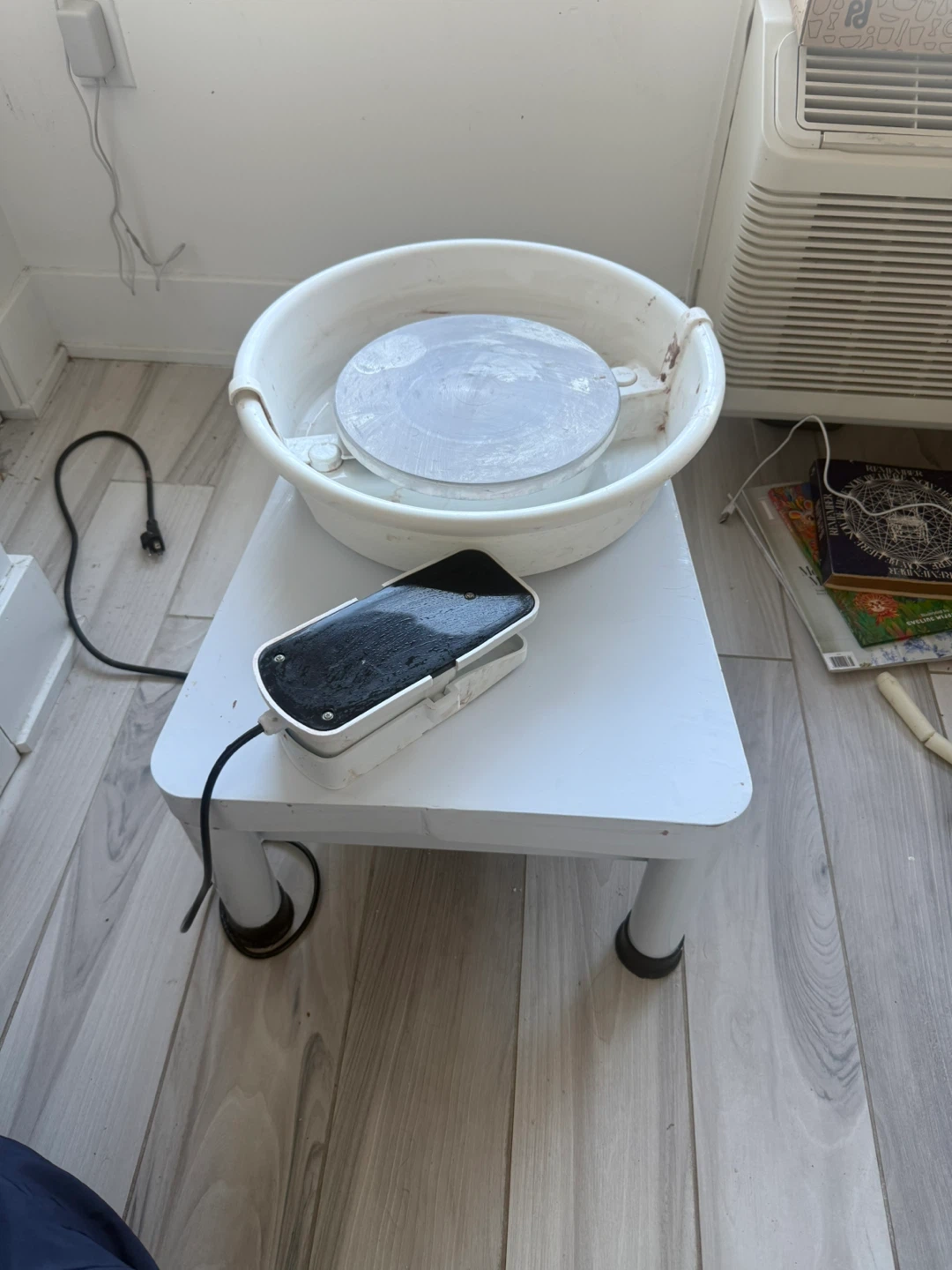 Pottery Wheel with Foot Pedal