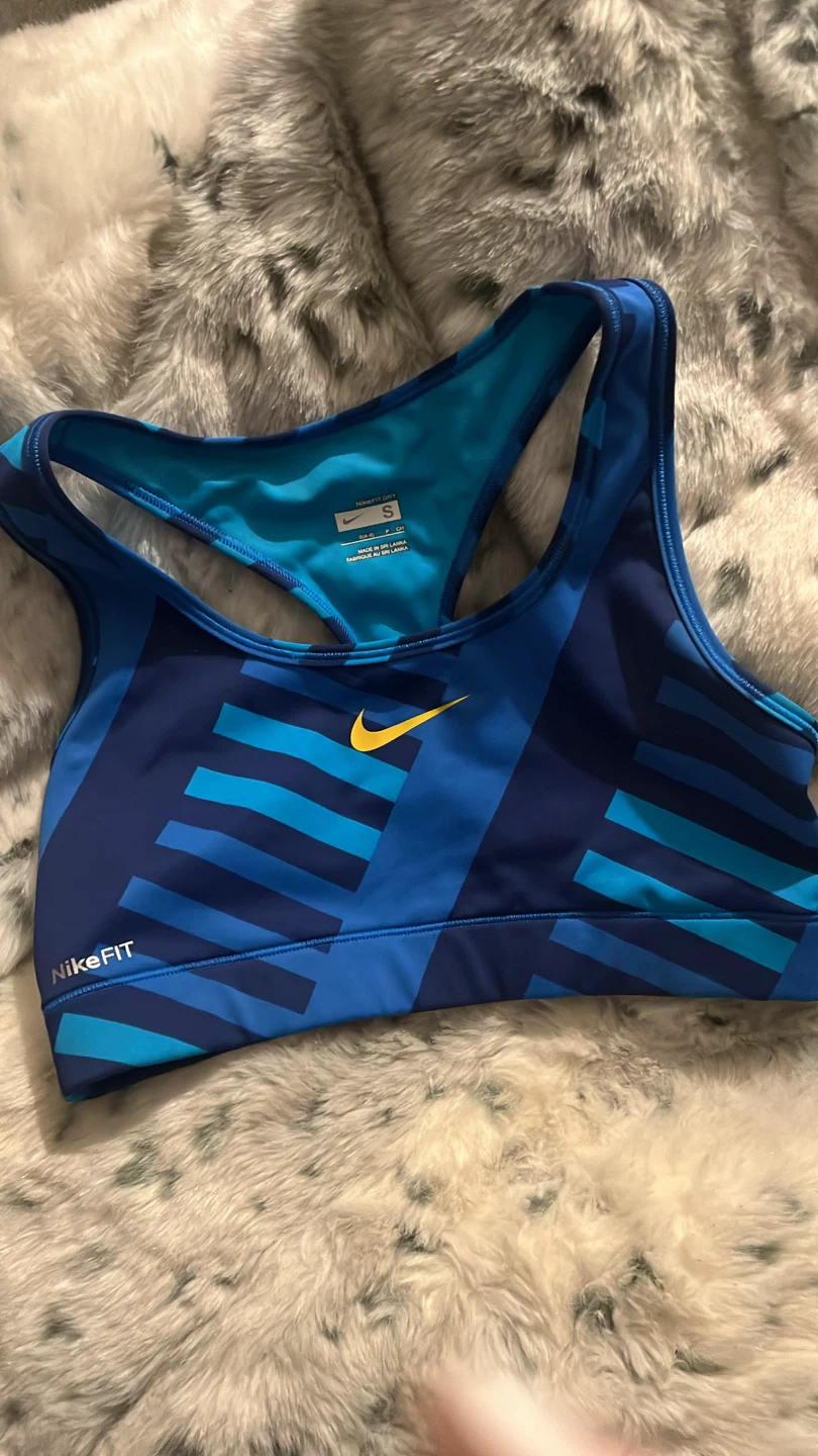 Nike sports bra