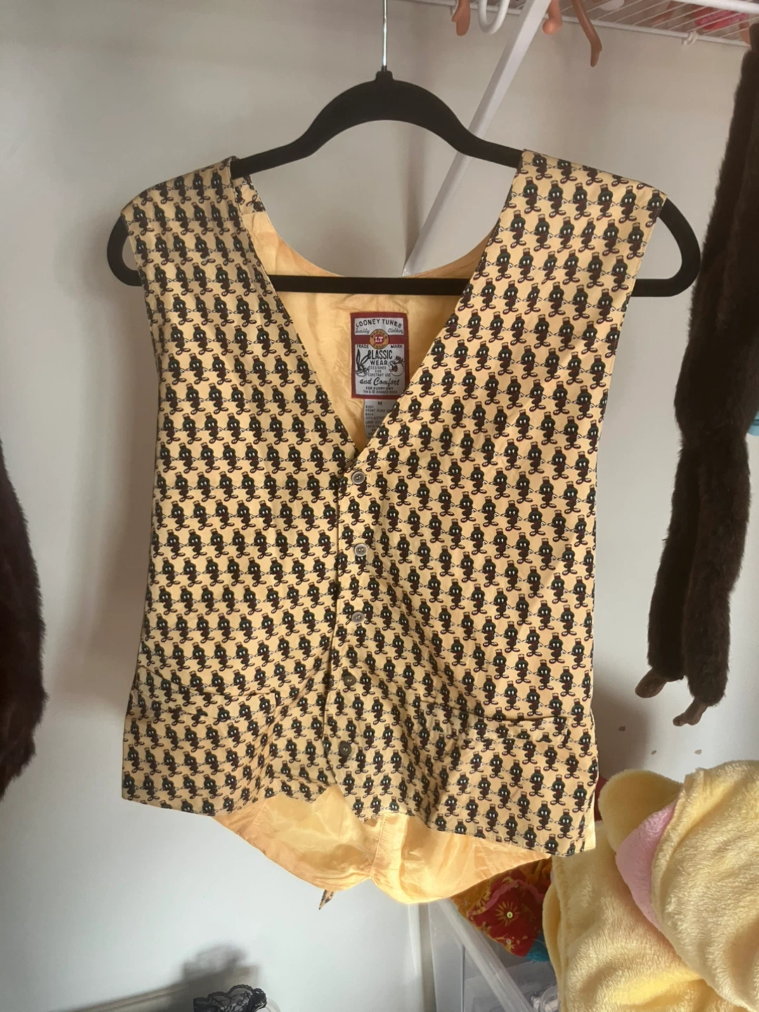 Looney Tunes Classic Wear Vest