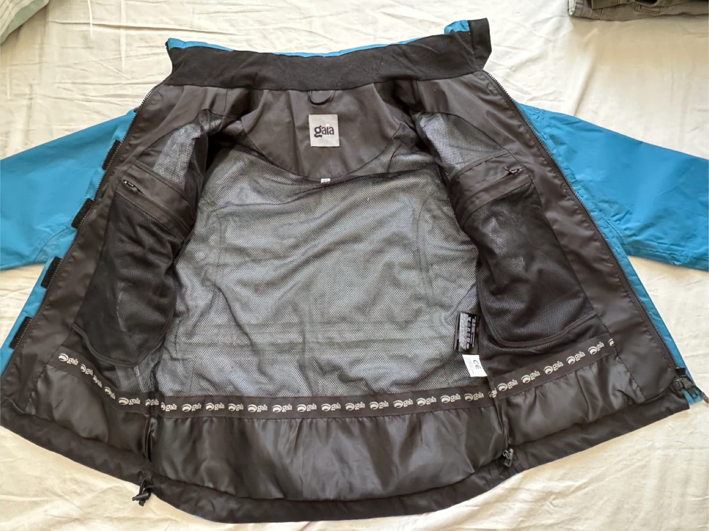Brand new Craghoppers Aquadry Waterproof Jacket UK 10 / EUR 36 - photo 4