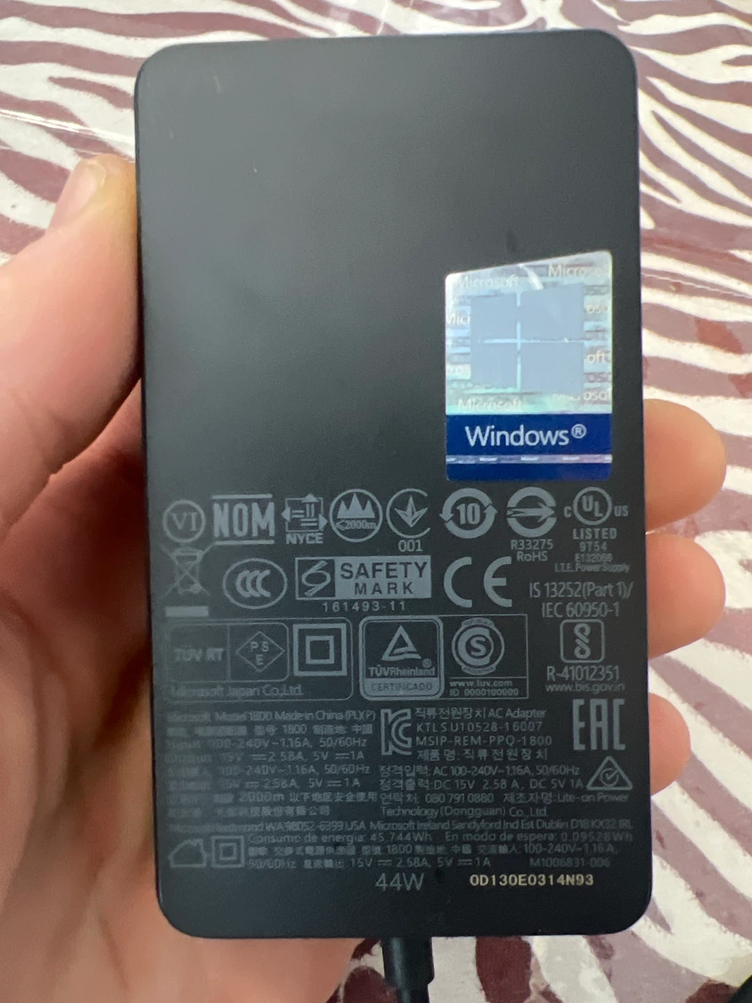 44W Microsoft Surface Power Supply - photo 2