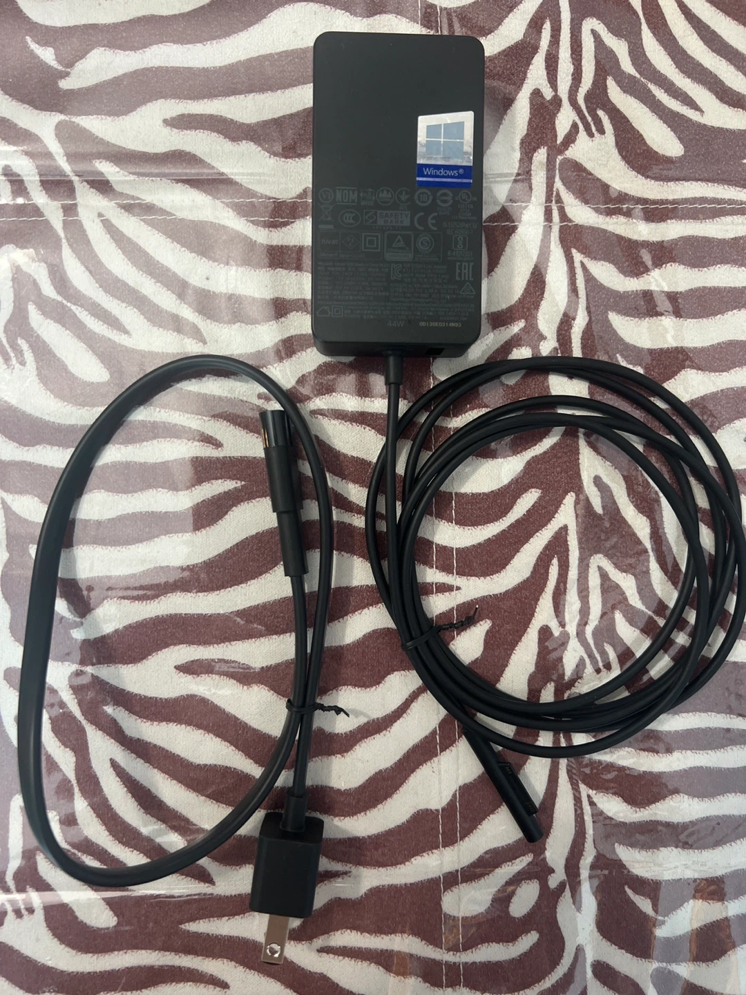 44W Microsoft Surface Power Supply