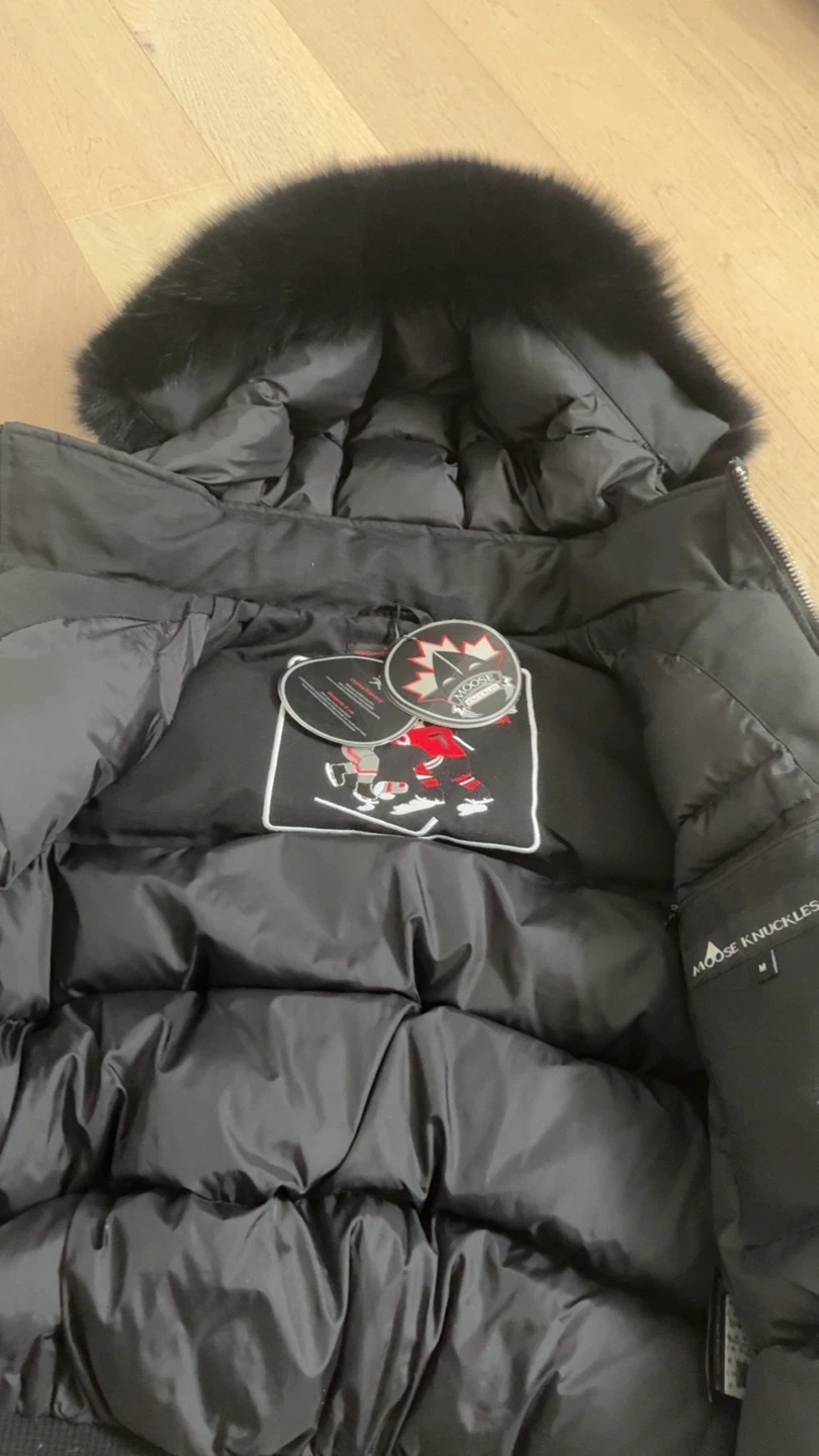 Moose Knuckles Bomber Jacket - Black - Size M - photo 3