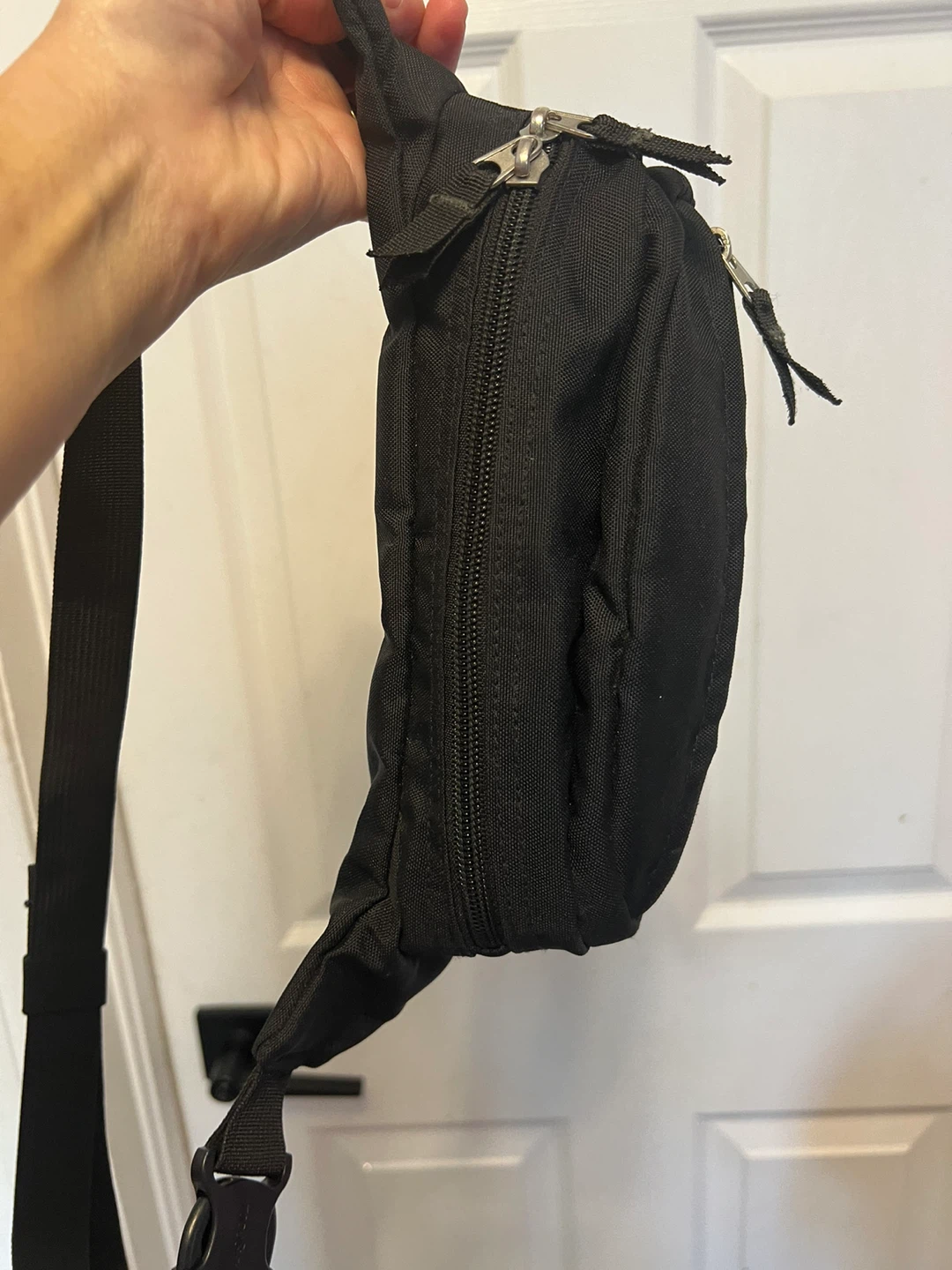 Jansport Black Fanny Pack - photo 2
