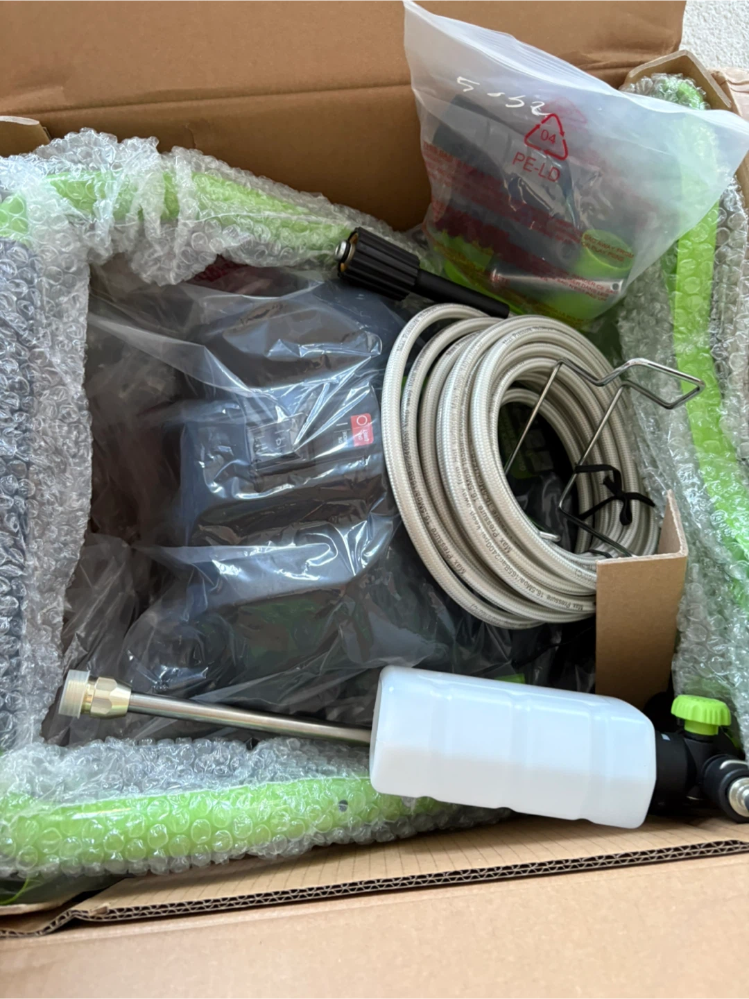 Greenworks 2100 PSI Electric Pressure Washer – New - photo 2