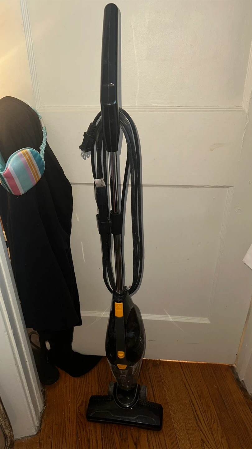 Free Vacuum - photo 2