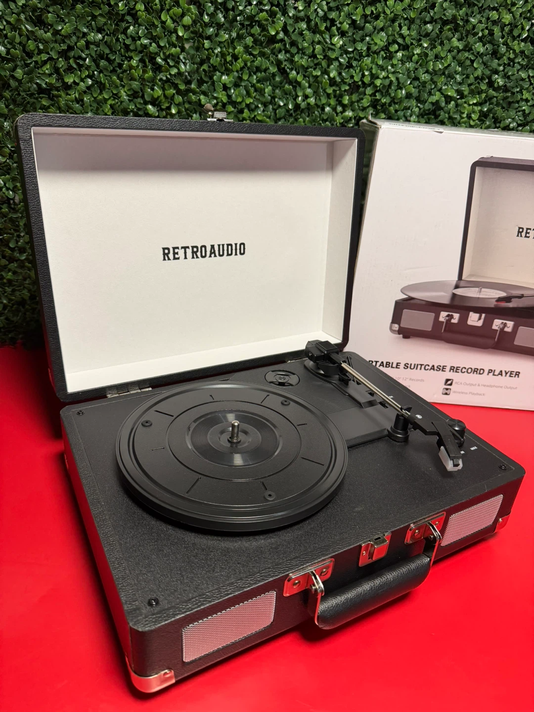 RetroAudio Portable Suitcase Record Player Turntable - photo 2
