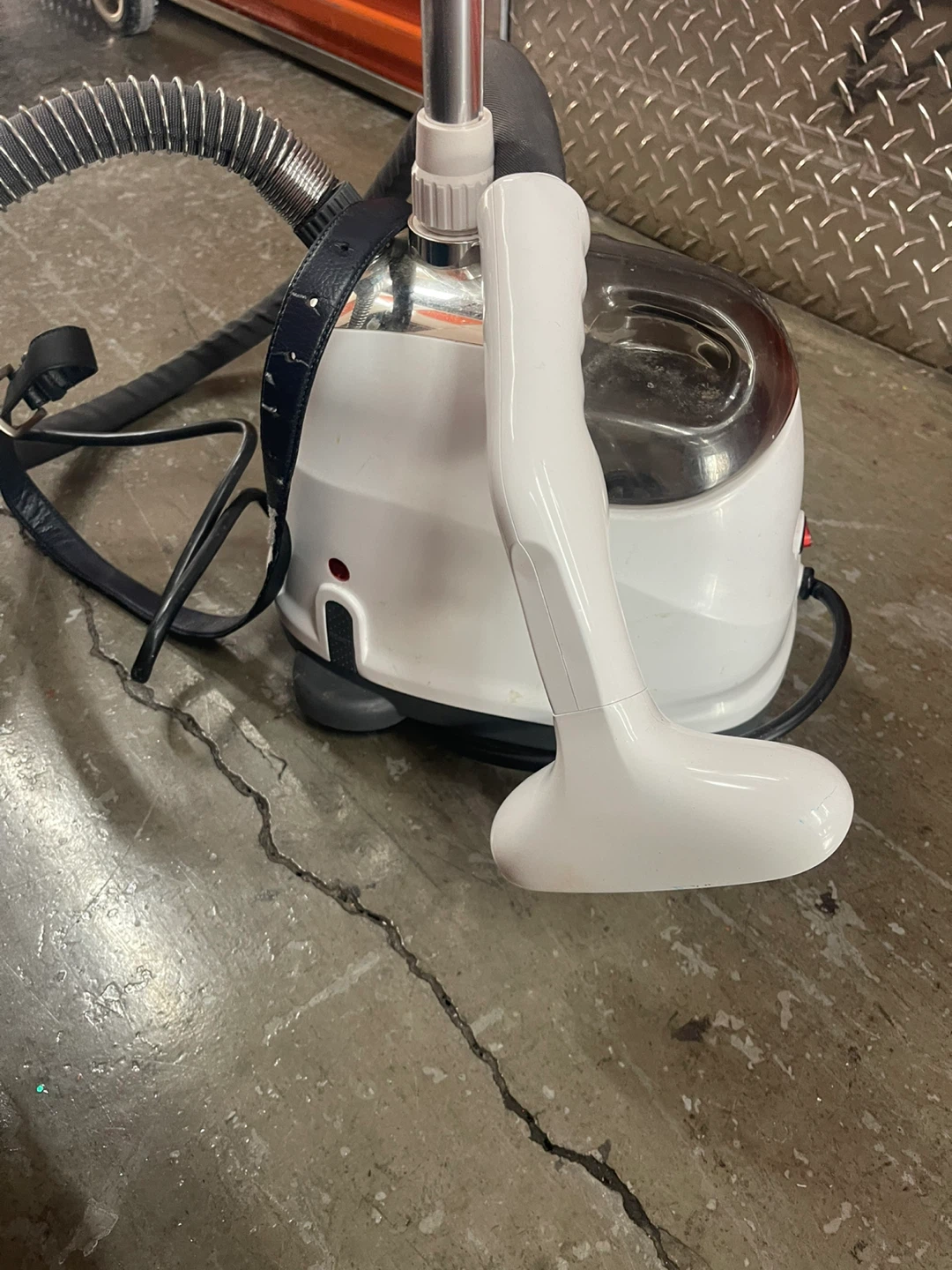 Home Touch Garment Steamer - photo 5