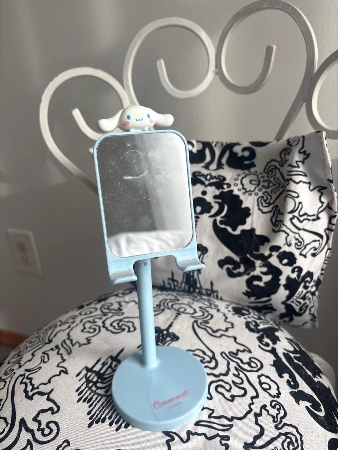 Cinnamoroll Phone Stand Mirror