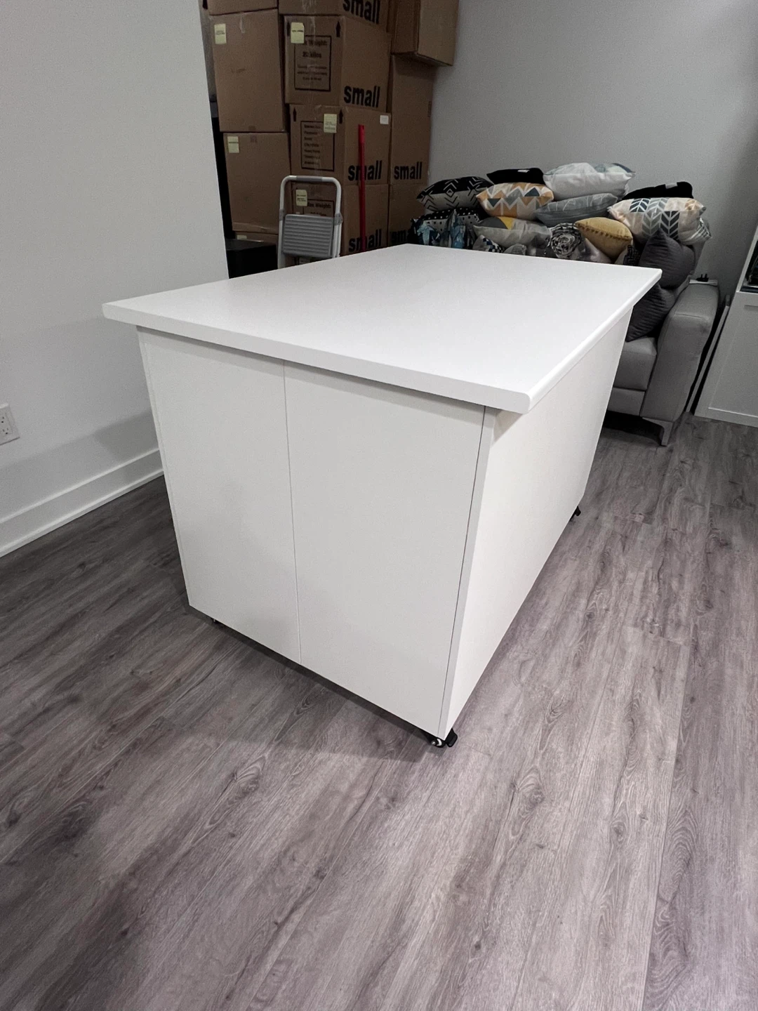 Kitchen Island - photo 2