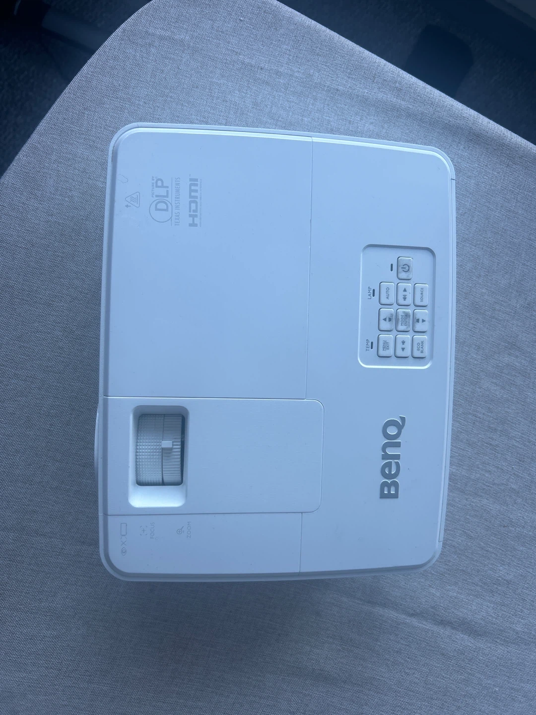 BenQ White DLP Projector - photo 2