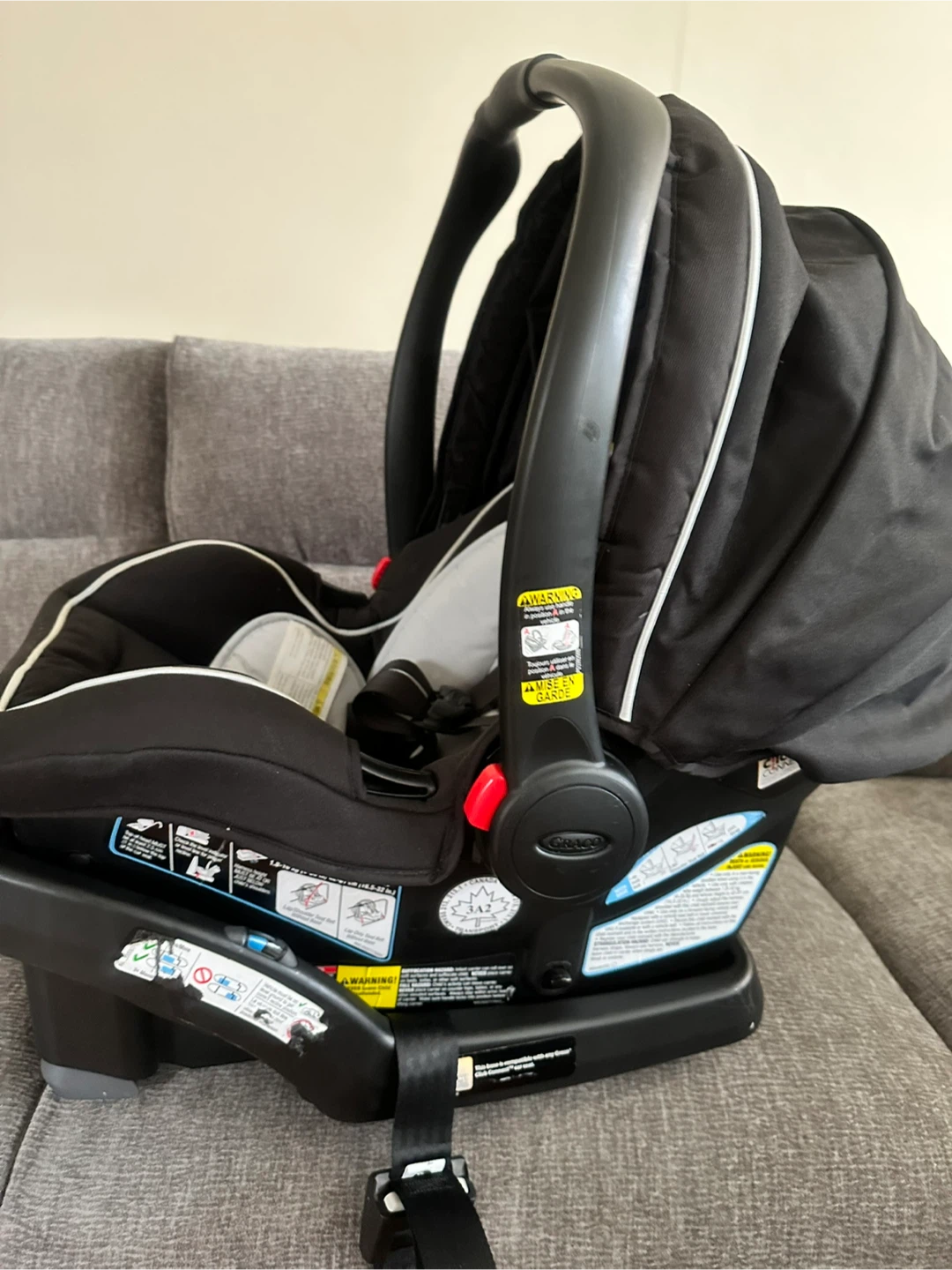 Graco SnugRide 35 Infant Car Seat with Base - photo 3