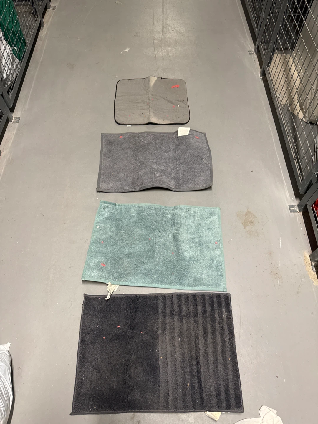 Set of 4 Kitchen Mats/Rugs
