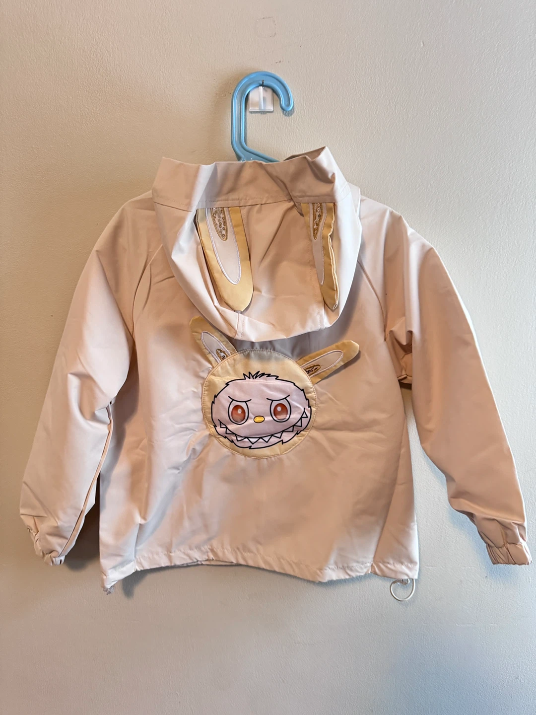 Hooded Jacket with and Labubu design Toddler size 5-6T - photo 5