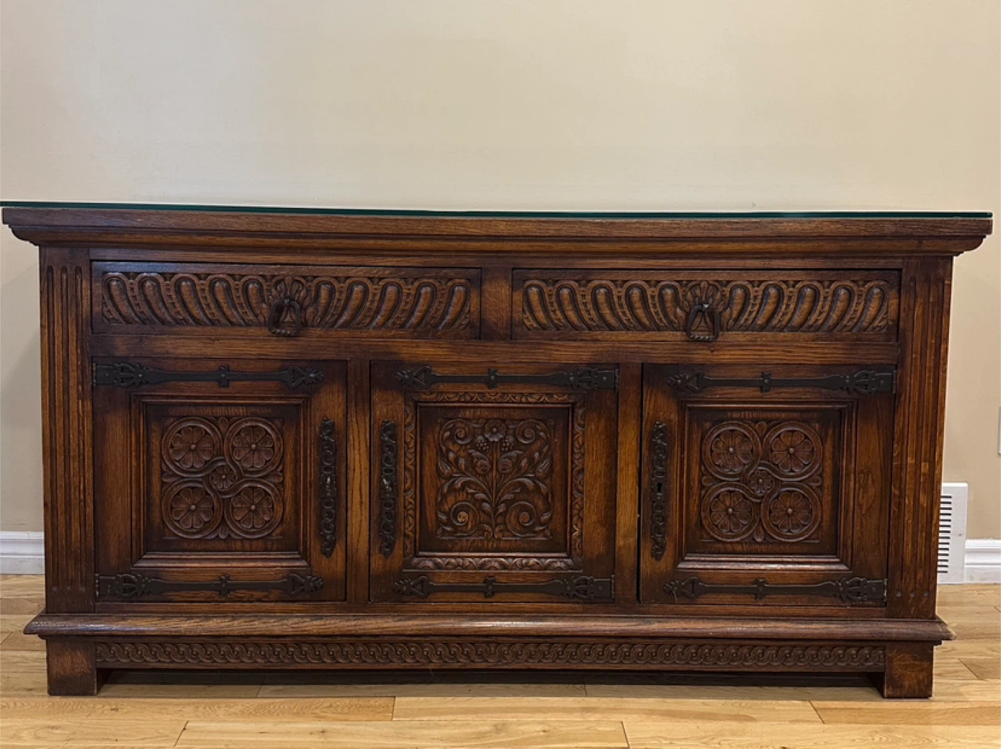 Antique Renaissance Revival Oak Sideboard Buffet  (CAN DELIVER)