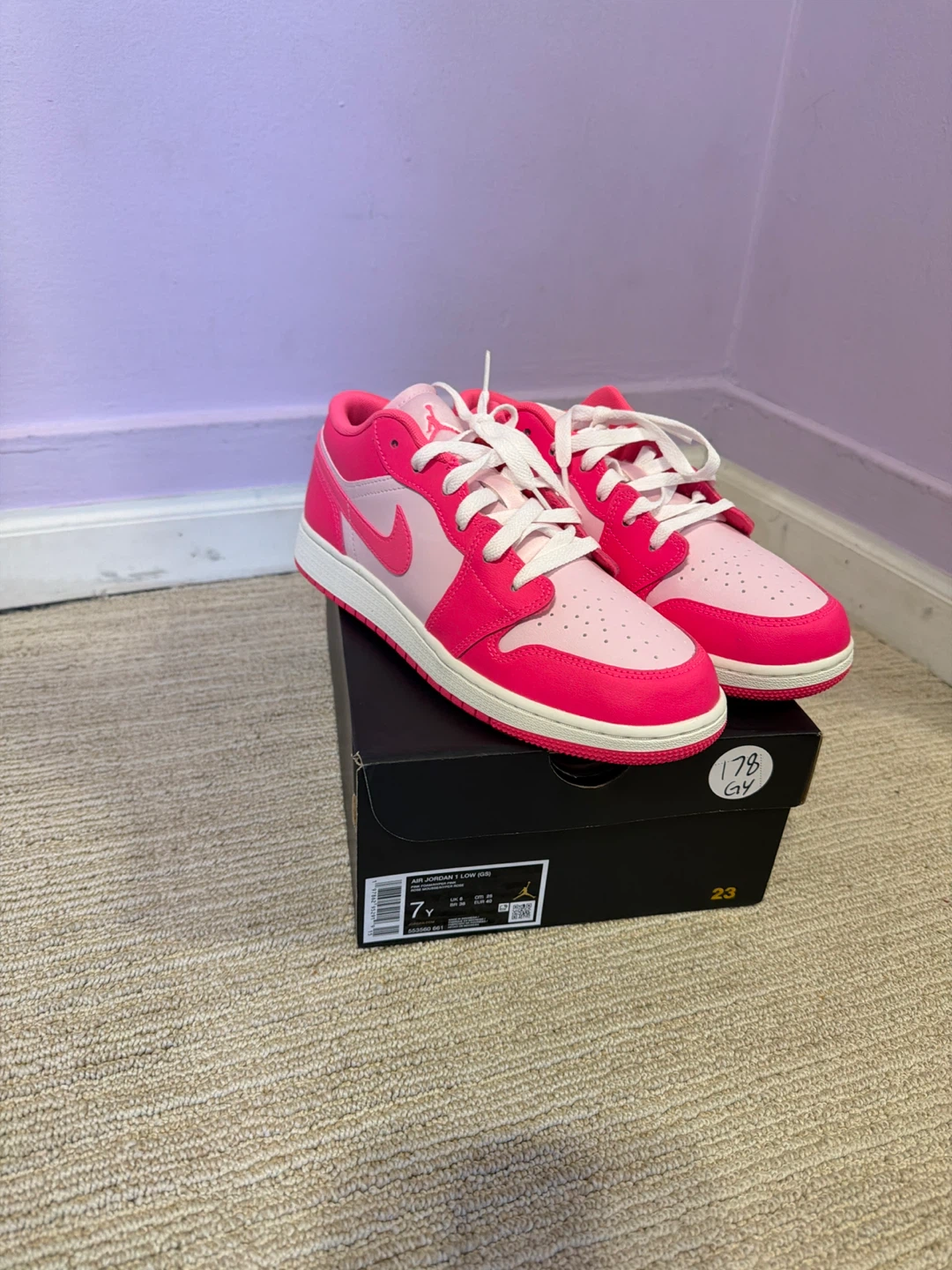 Nike Air Jordan 1 Low SE Pink White Youth Size 7Y