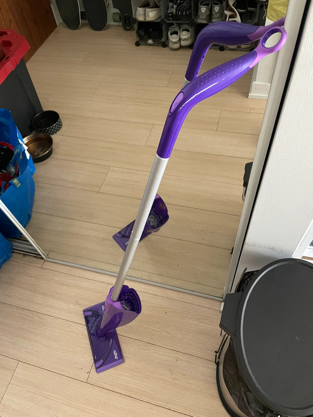 Swiffer WetJet Floor Cleaner Mop