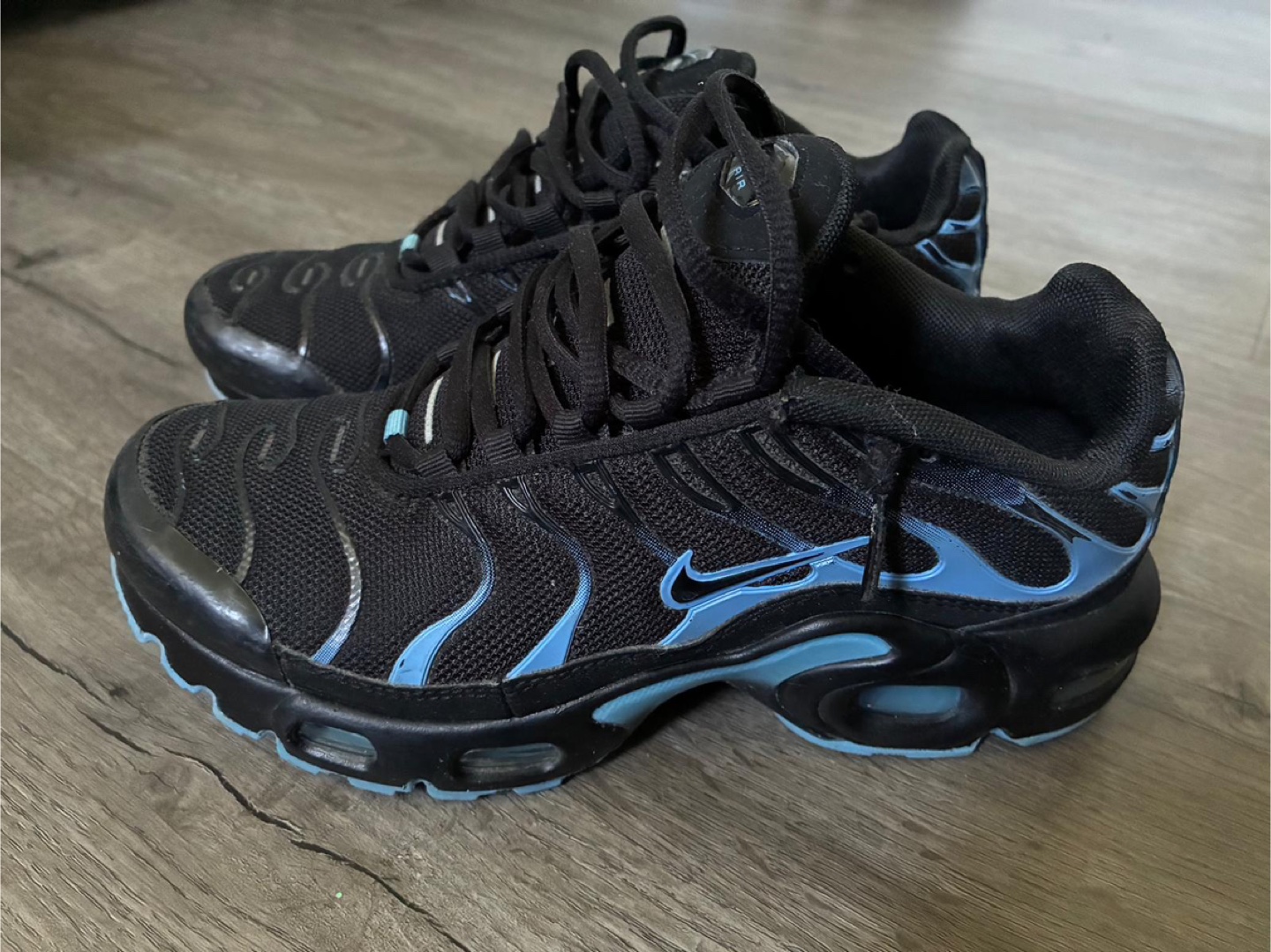 Nike Air Max Plus (3.5Y) - photo 2