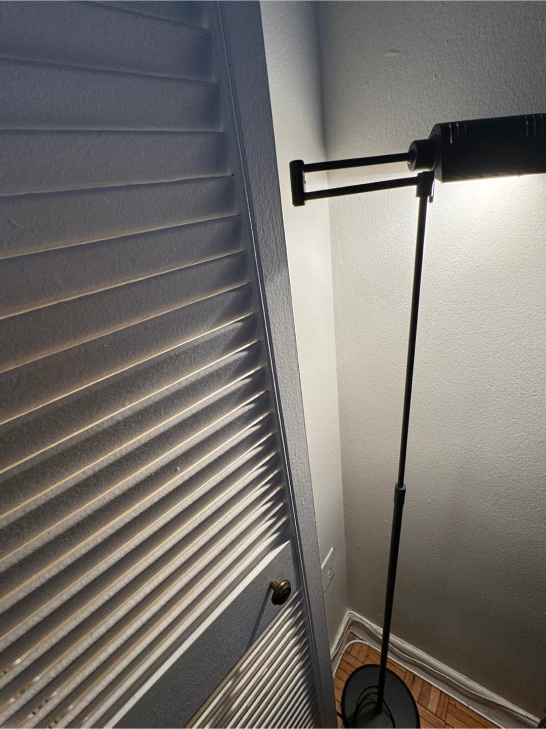 Modern Black Floor Lamp