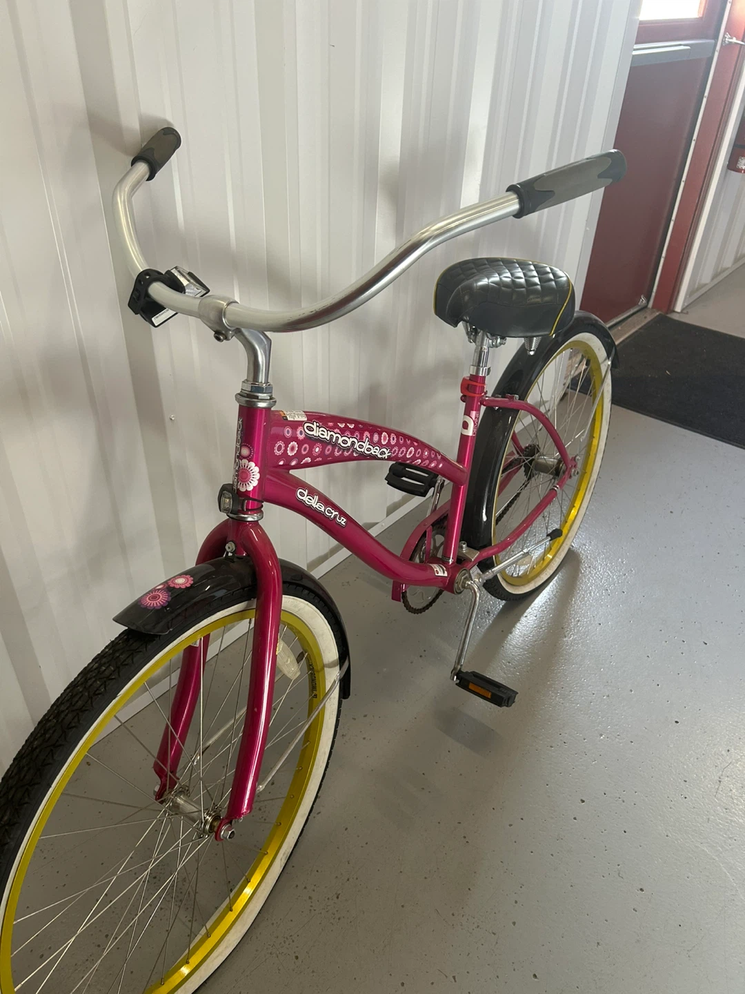 Diamondback "Delilah Cruz" Women's Cruiser Bike - Pink - photo 2
