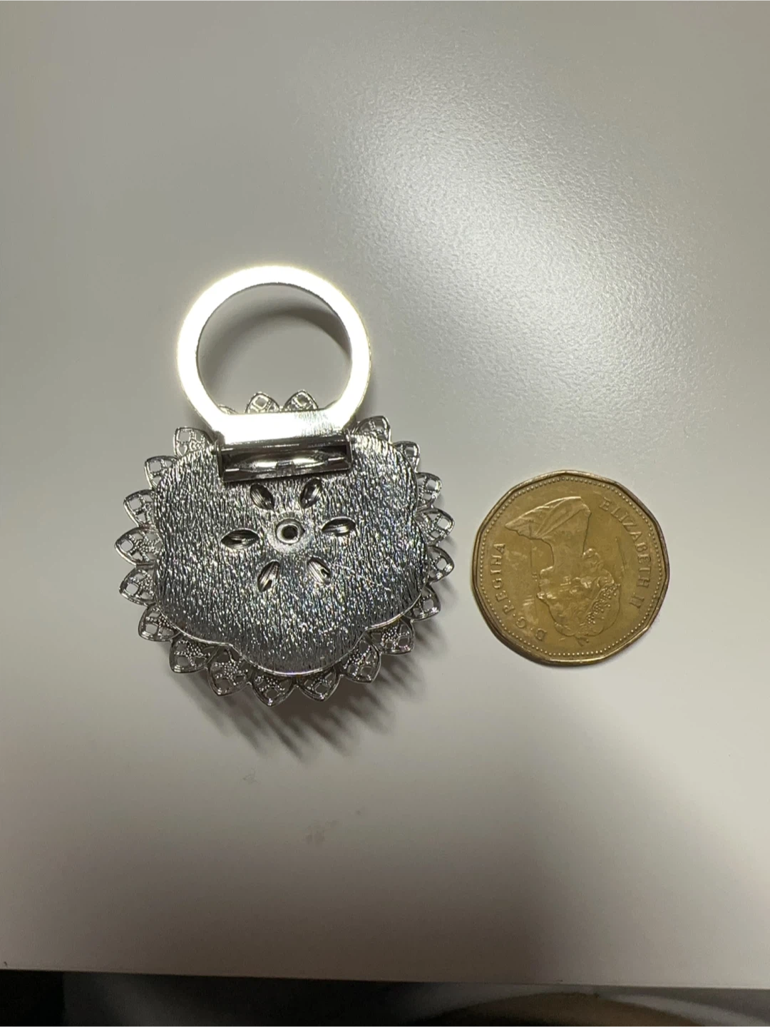 Vintage Silver Tone Filigree Flower Scarf Clip Brooch - photo 3