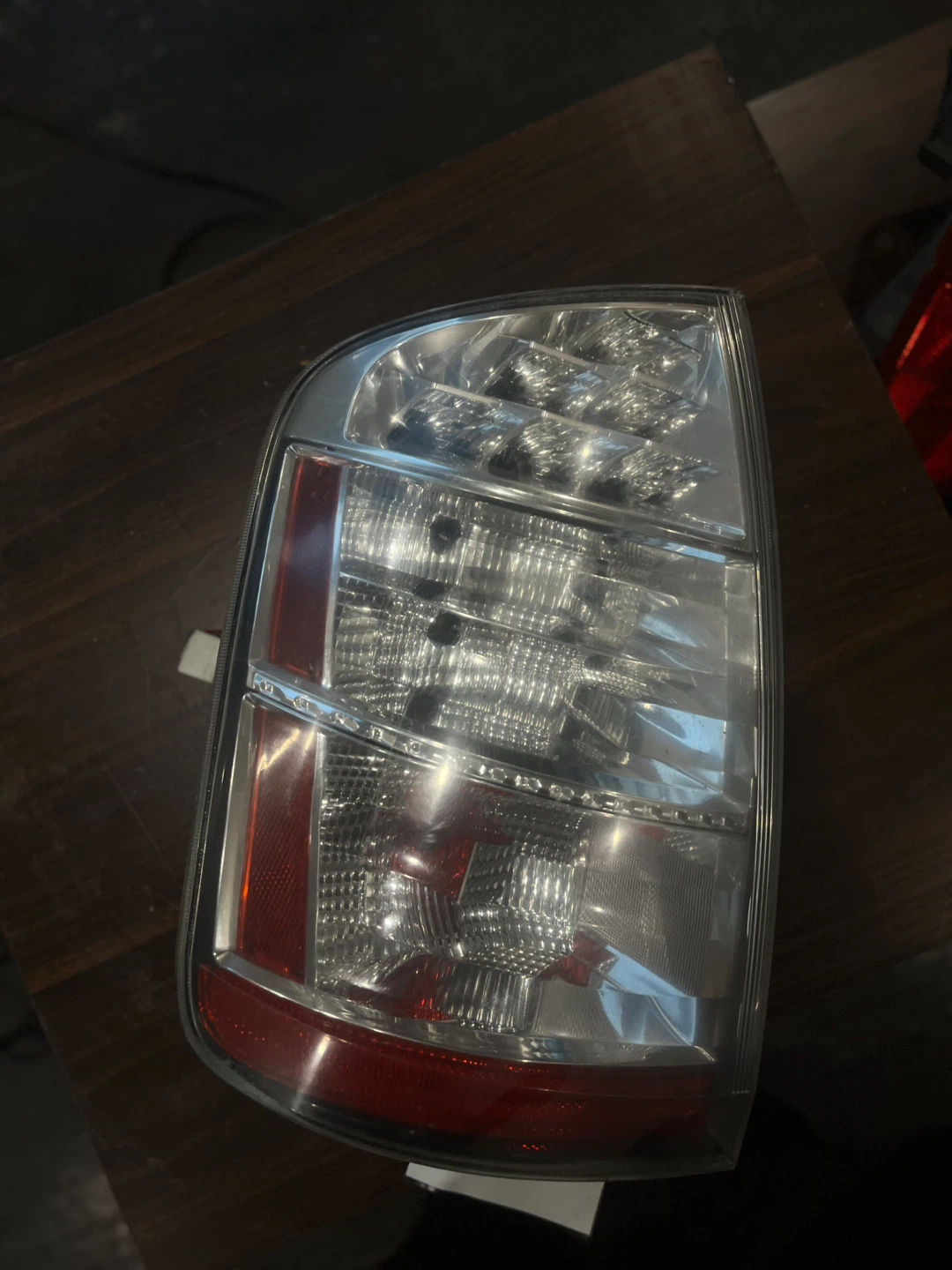2009-2010 Prius Left Tailight