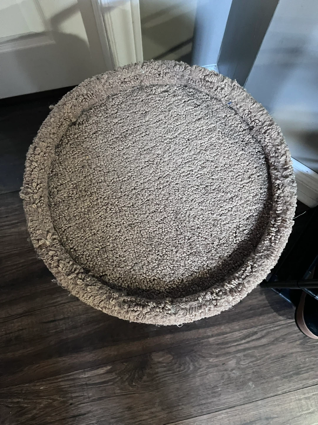 Two-Tier Carpeted Cat Condo - photo 2