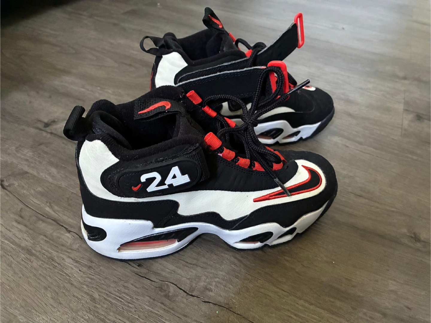 Nike Air Griffey Max 1 "The Kid" 24 (4Y) - photo 2