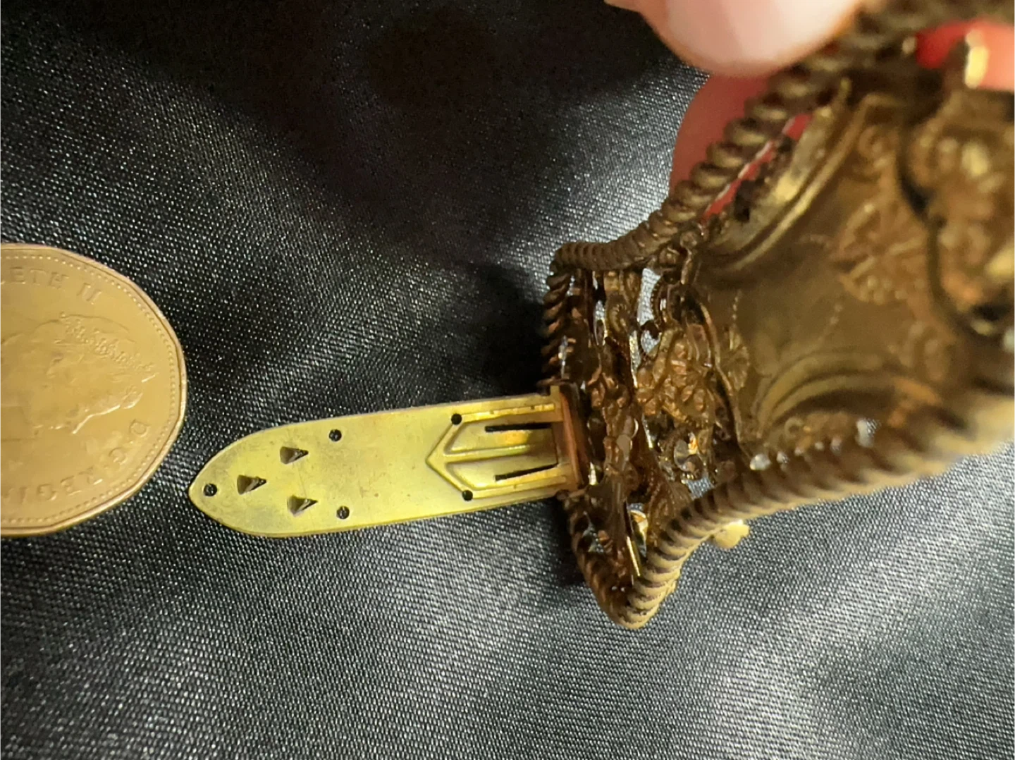 Vintage Art Deco Czech Brooch: Gold Plated Floral Dress Clip - photo 4