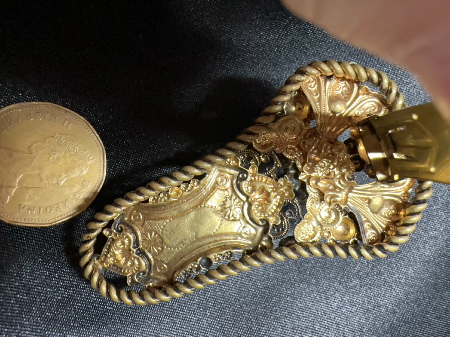 Vintage Art Deco Czech Brooch: Gold Plated Floral Dress Clip - photo 5