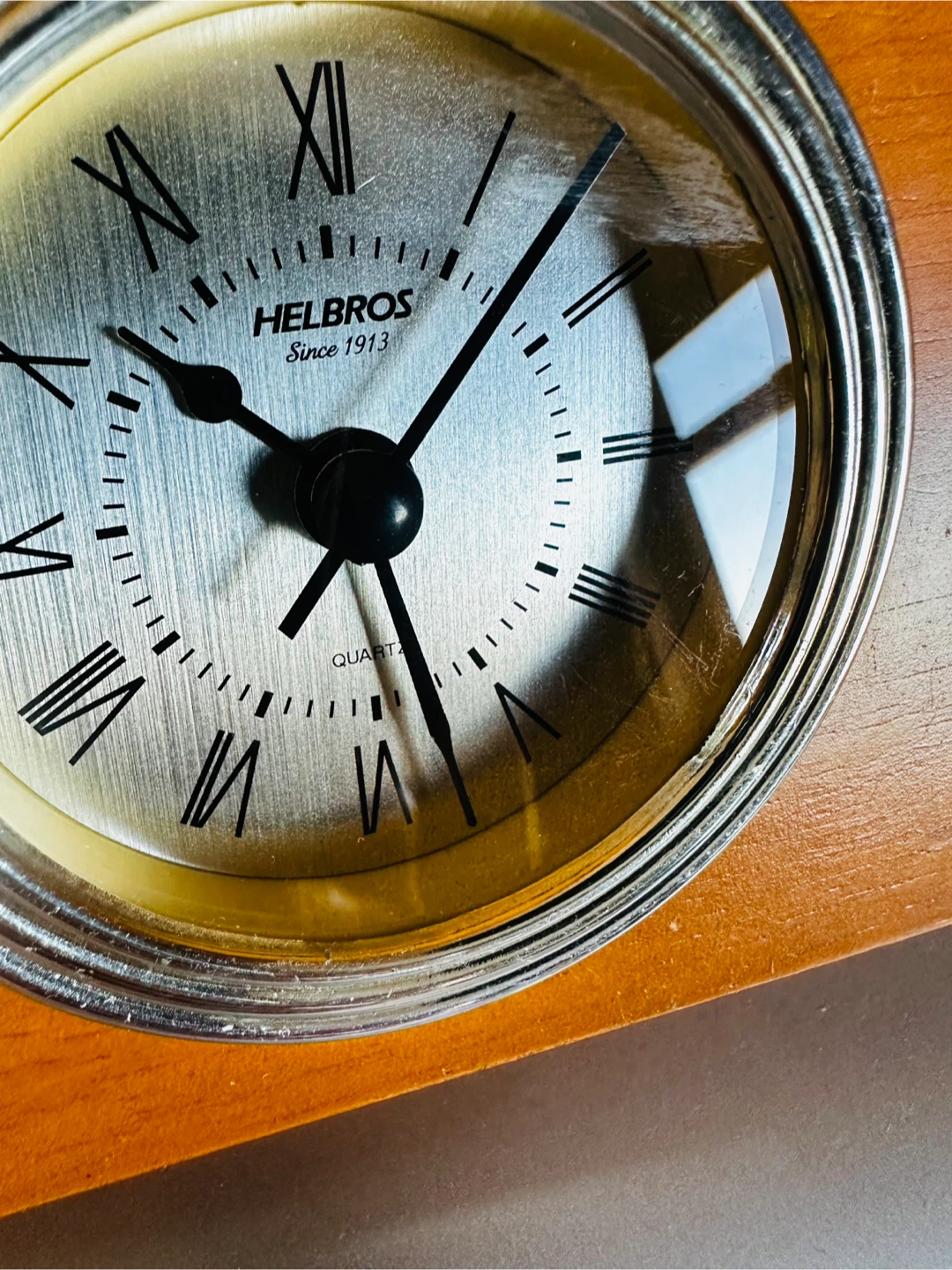 Helbros Quartz Mantle Clock