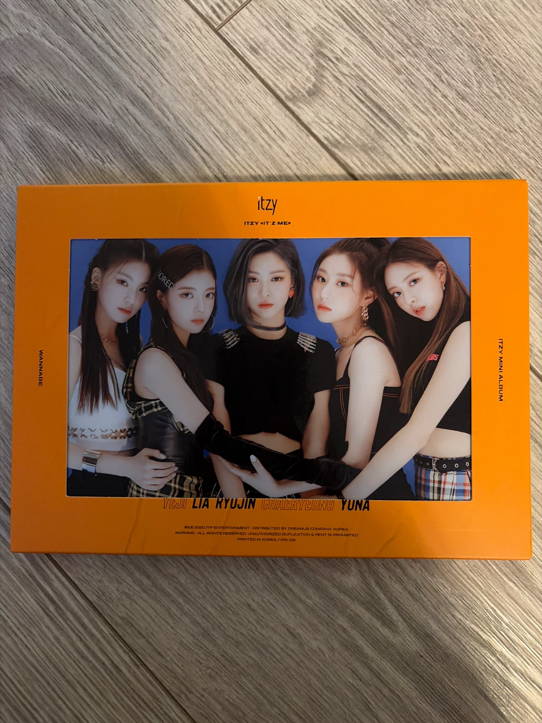 ITZY "IT'Z ME" Mini Album K-Pop CD
