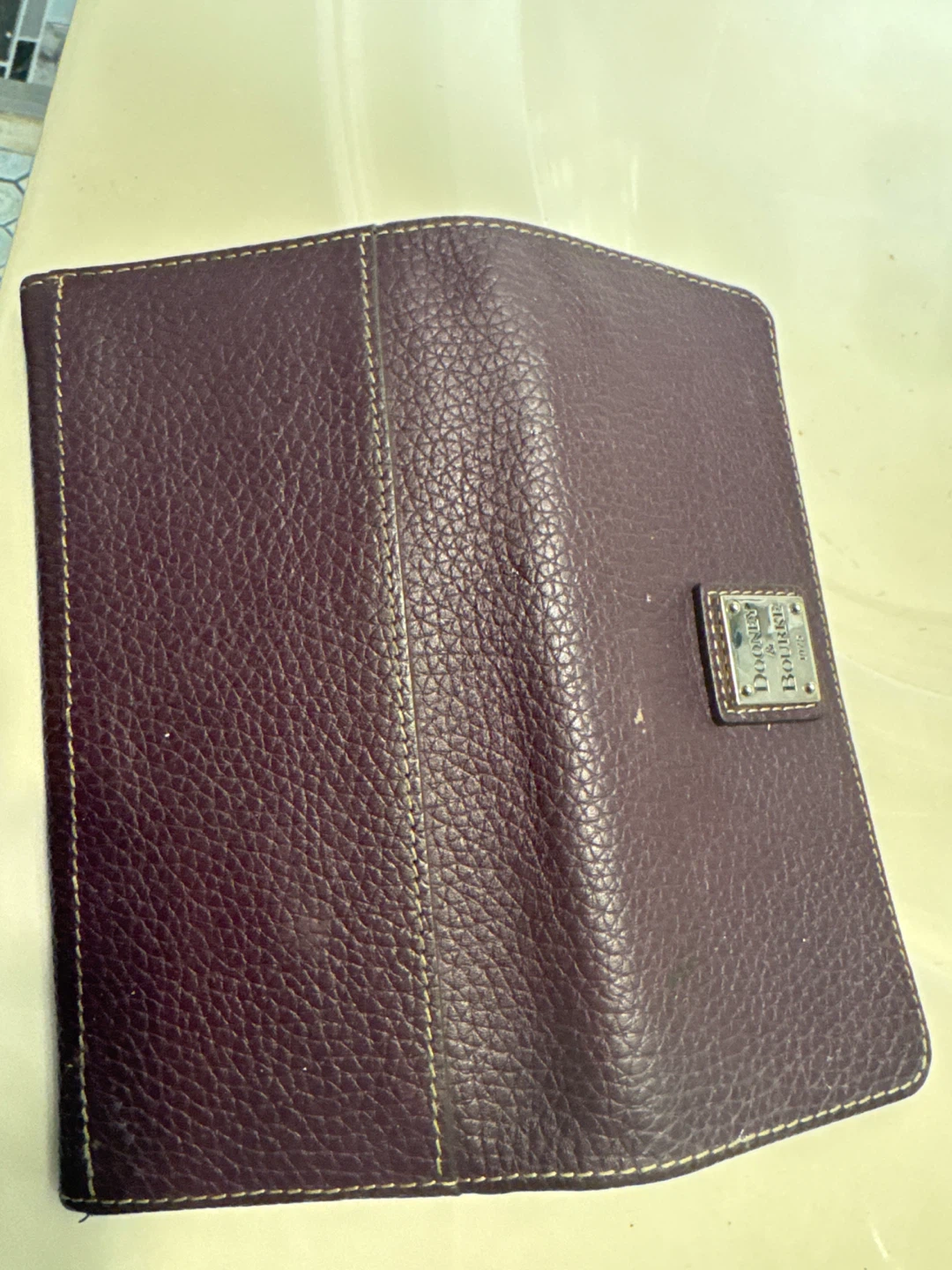 Dooney & Bourke Purple Leather Trifold Wallet - photo 4