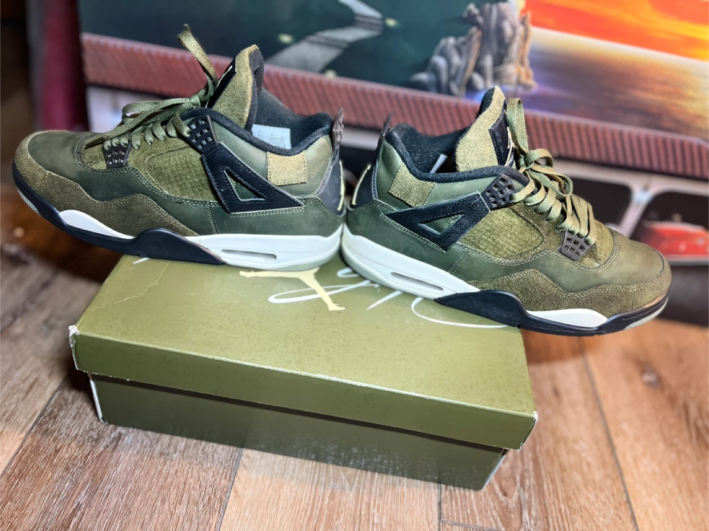Air Jordan 4 Retro SE Craft "Medium Olive" Shoes Size 10.5 - photo 4