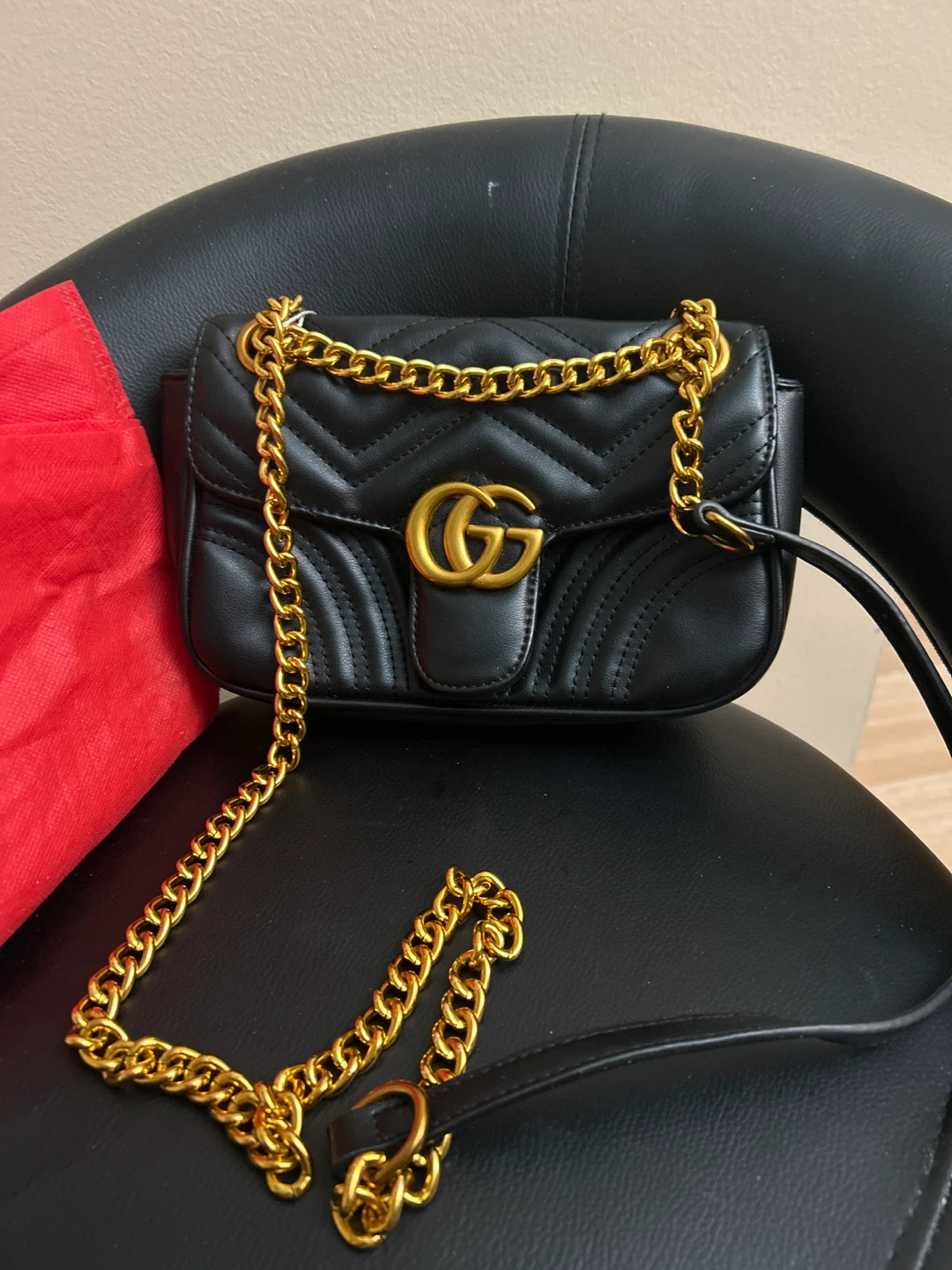 Shoulder black leather bag