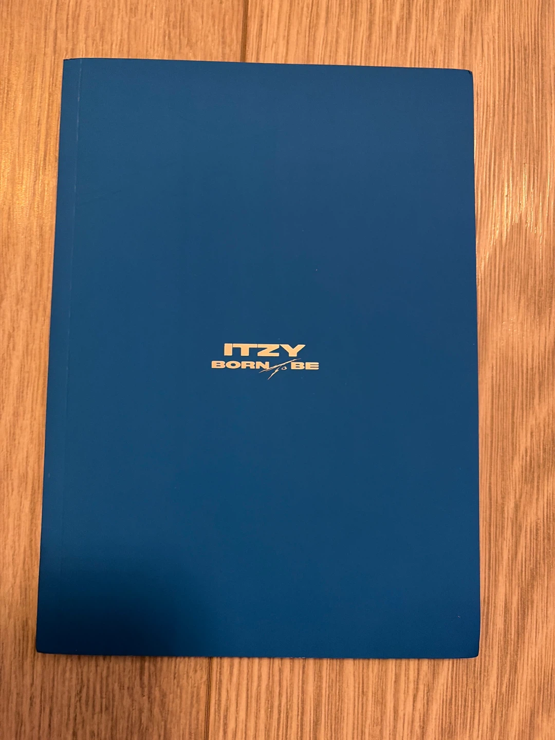ITZY BORN TO BE Album