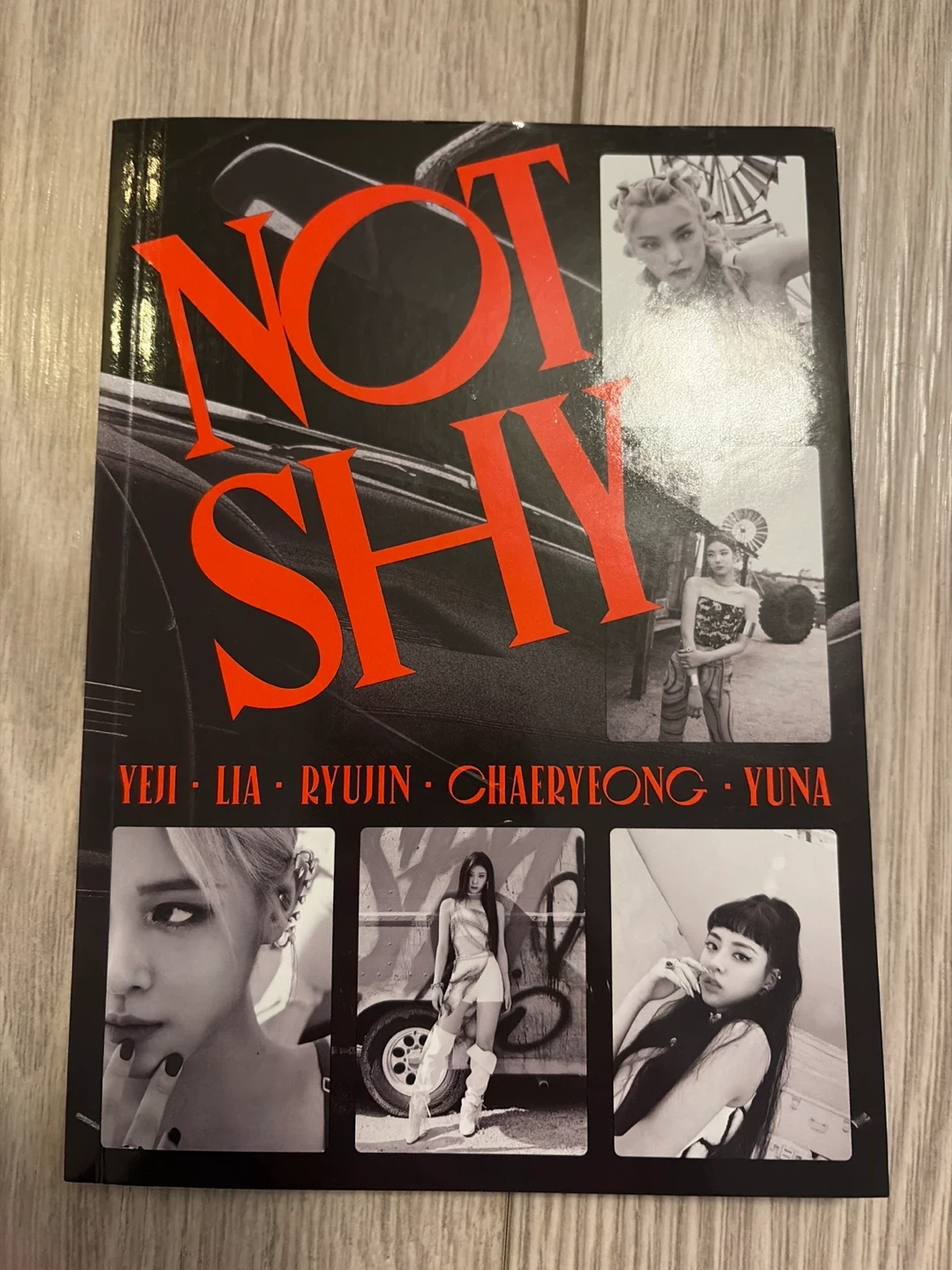 ITZY Not Shy Album