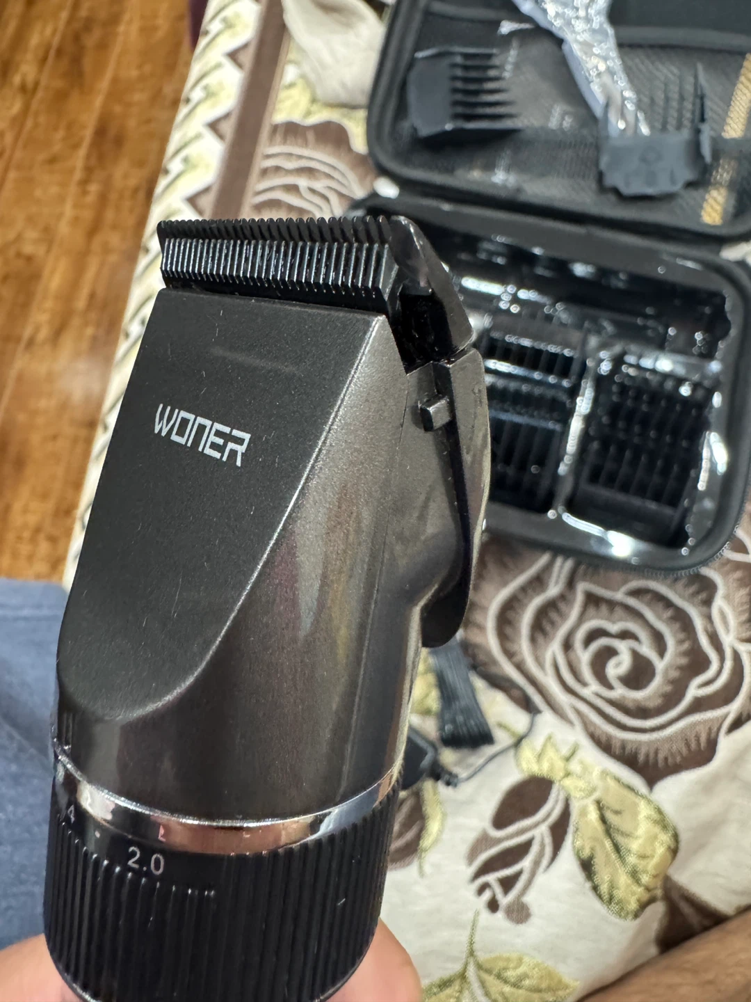 WONER Hair Clipper Kit with Accessories - photo 4