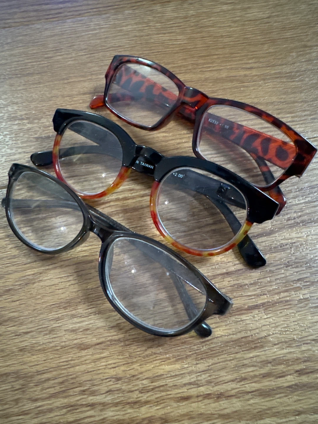 Reading Glasses Bundle - Tortoiseshell and Black/Red Gradient