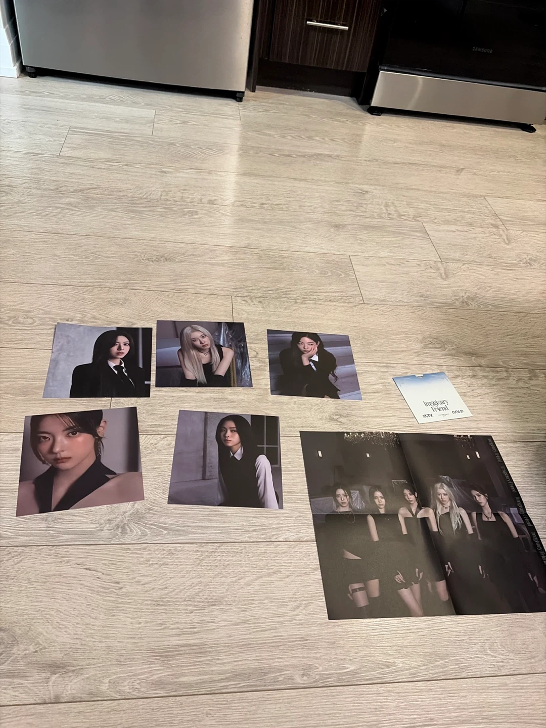 ITZY Imaginary Friend K-pop Photocards