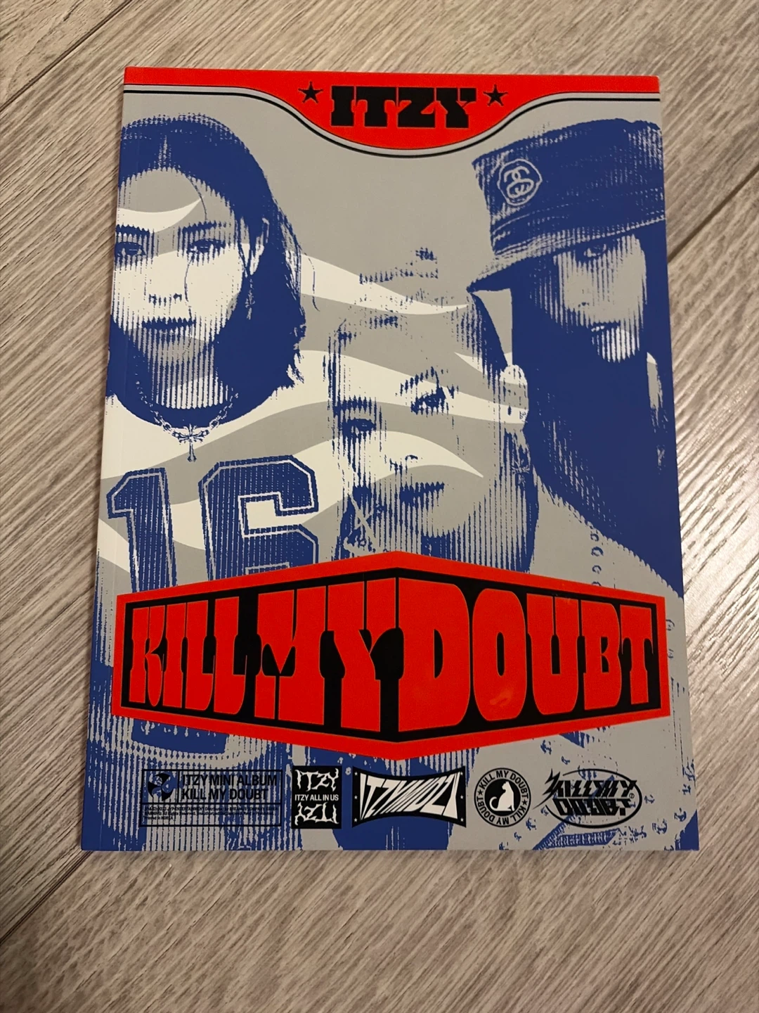 ITZY Kill My Doubt Mini Album